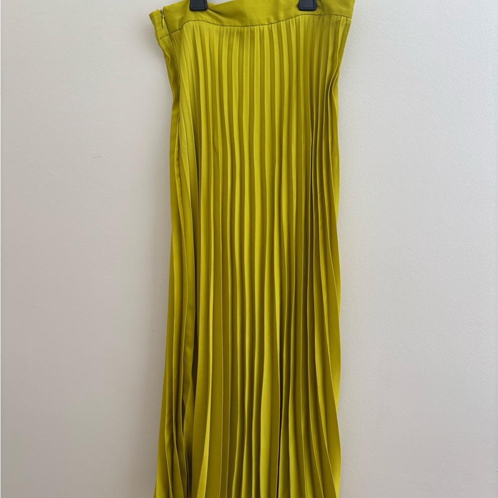 Zara Pleated Lime Skirt